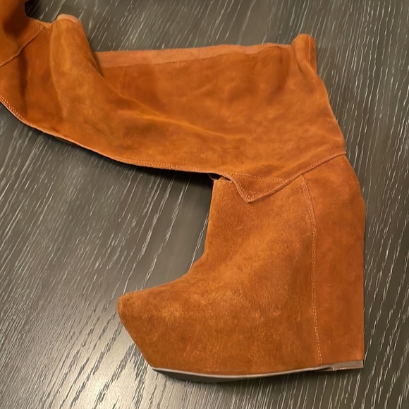 Jeffrey Campbell Slouchy camel boots - Picture 2 of 9